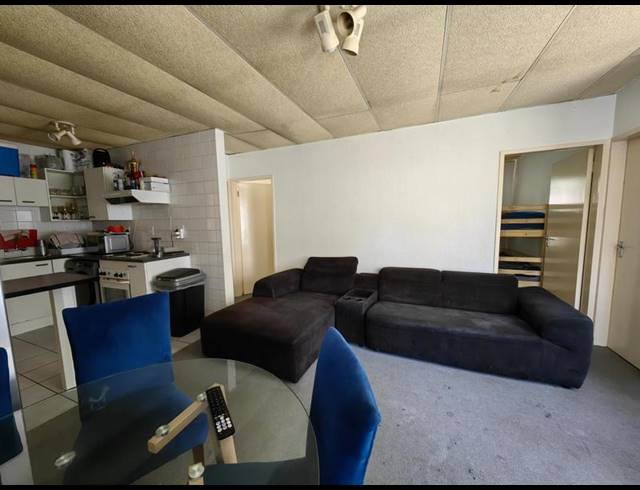 3 BEDROOM APARTMENT FOR SALE IN WESTDENE